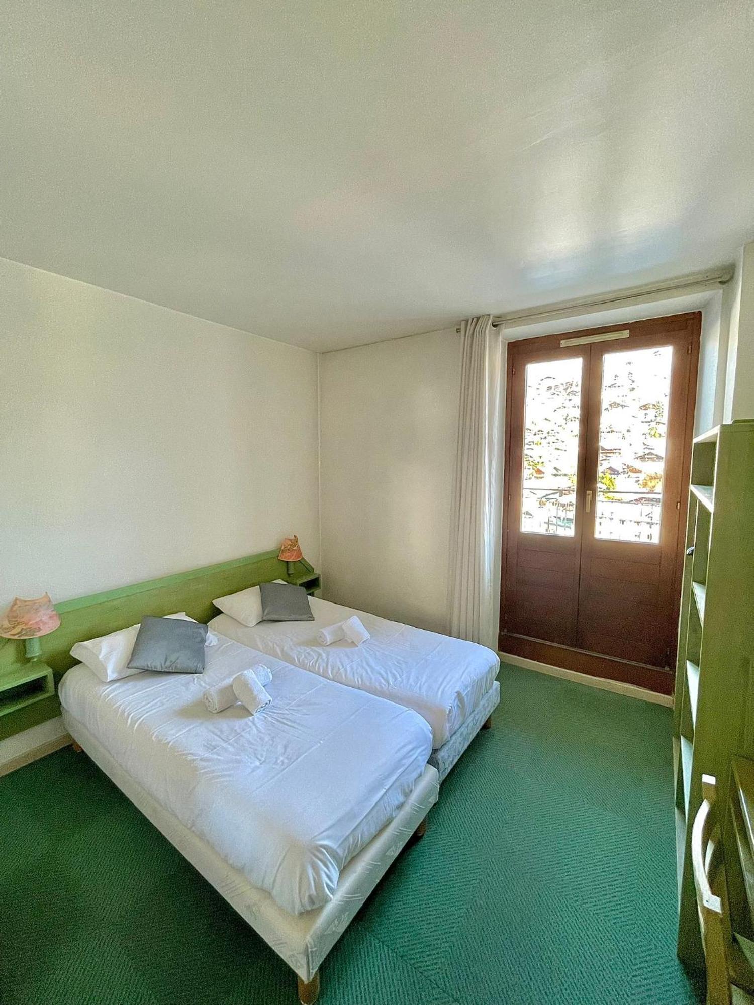 Village Vacances Le Chablais Morzine Kamer foto